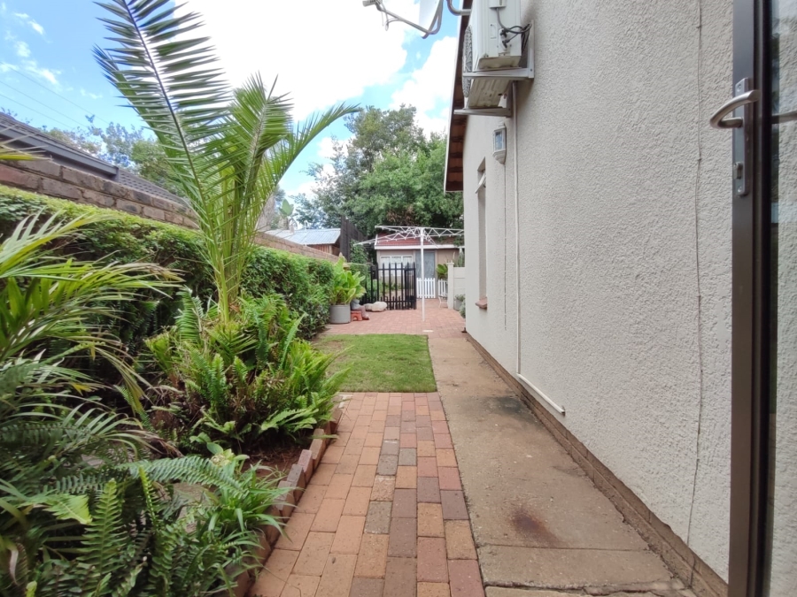 5 Bedroom Property for Sale in Stilfontein Ext 4 North West